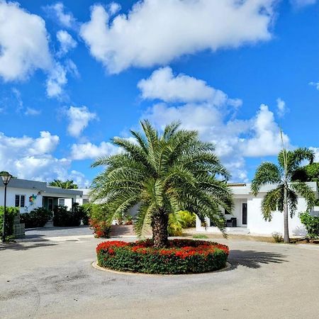 Winstonvalley Resort Willemstad Exterior photo